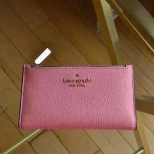 Kate Spade Leila Small Slim Bifold Wallet